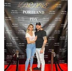 Meet your Posher, Monica